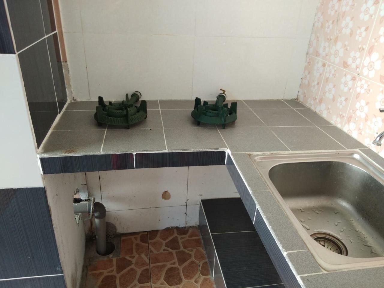 Jj Home2Stay Miri Bagian luar foto